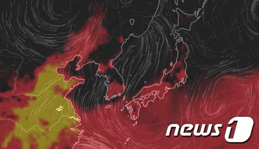 본문 이미지 - 세계 기상 정보 비주얼 맵인 어스널스쿨로 확인한 이날 오후 3시 경남과 제주지역의 온도와 불쾌지수로 붉게 표시되고 있다.(어스널스쿨 캡처) 2020.8.3/뉴스1 ⓒ News1 이동원 기자