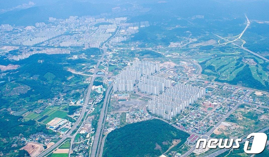 본문 이미지 - 하늘에서 본 순천 해룡면(신대지구). 뉴스1 DB