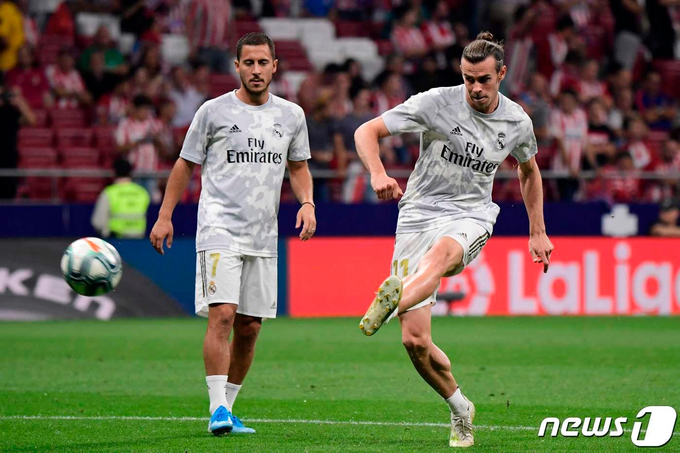 본문 이미지 - 레알 마드리드의 에당 아자르(왼쪽)와 가레스 베일. ⓒ AFP=뉴스1