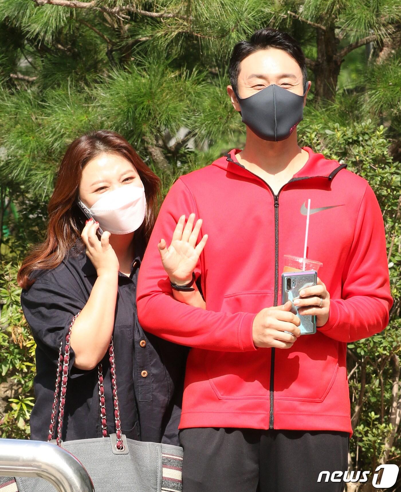 본문 이미지 - 개그맨 심진화, 김원효 부부/뉴스1 ⓒ News1 