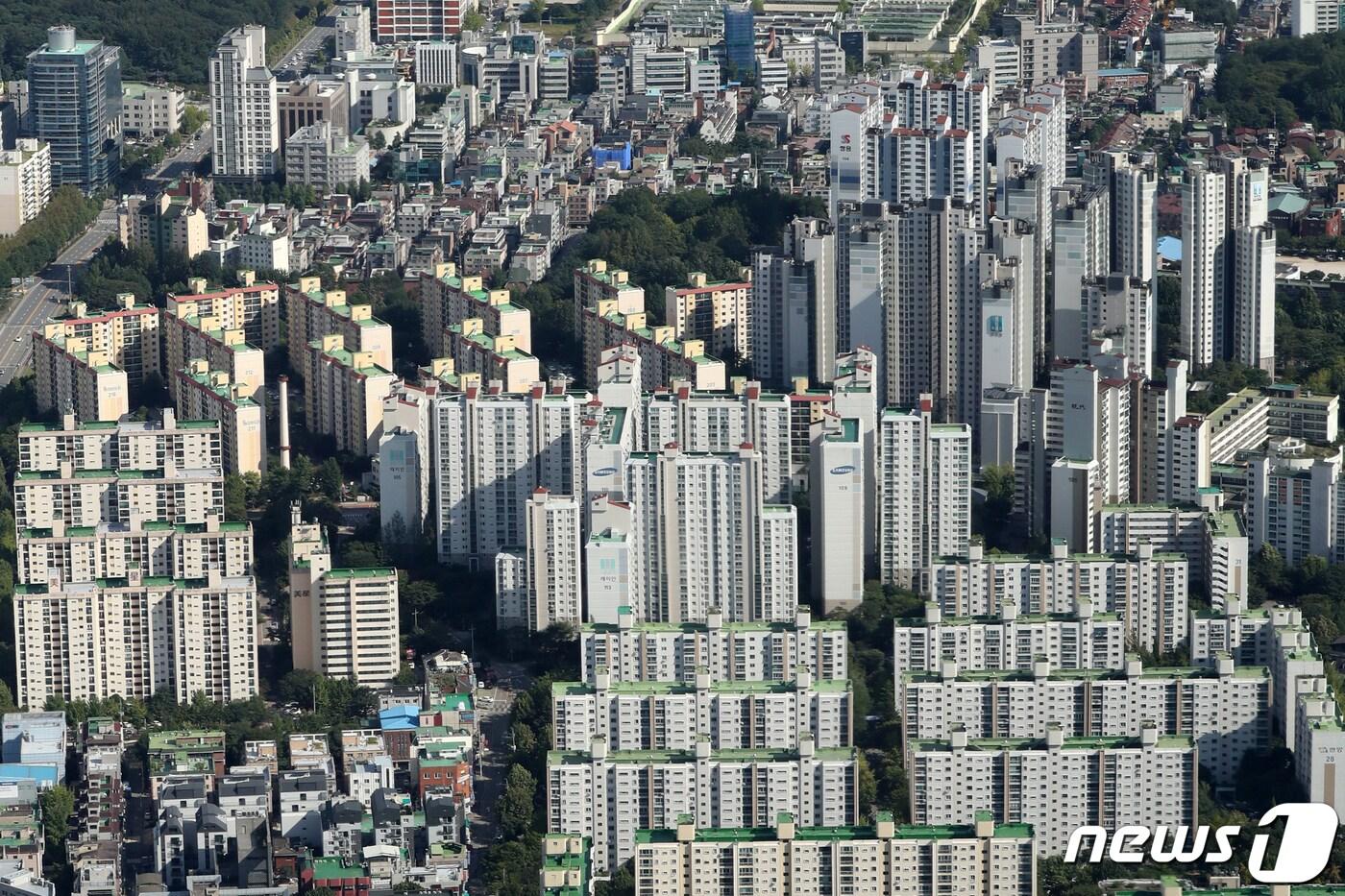 본문 이미지 - 서울 시내 아파트 단지 모습. ⓒ News1 민경석 기자