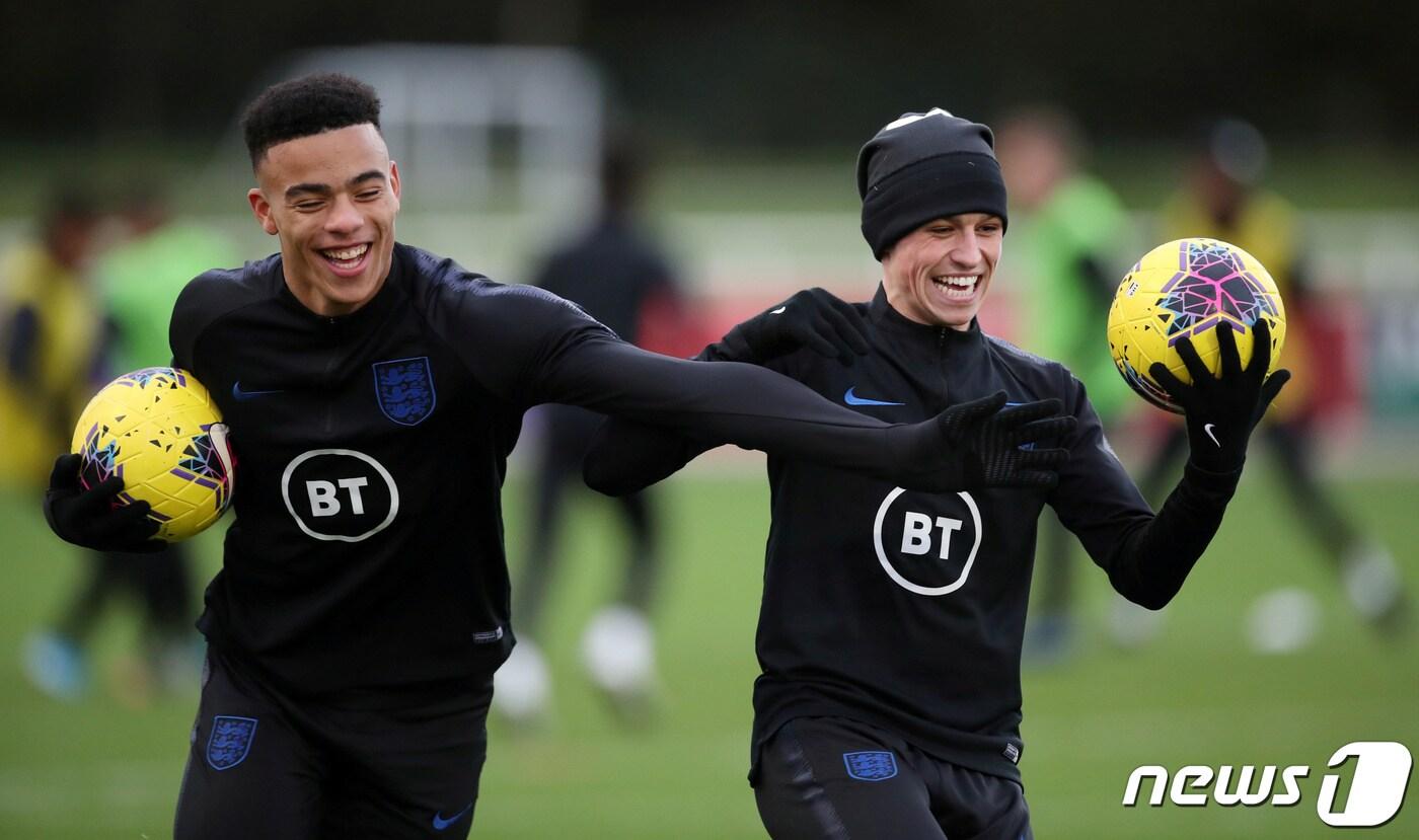 잉글랜드 대표팀에서 퇴출된 필 포든(오른쪽)과 메이슨 그린우드. ⓒ 로이터=뉴스1