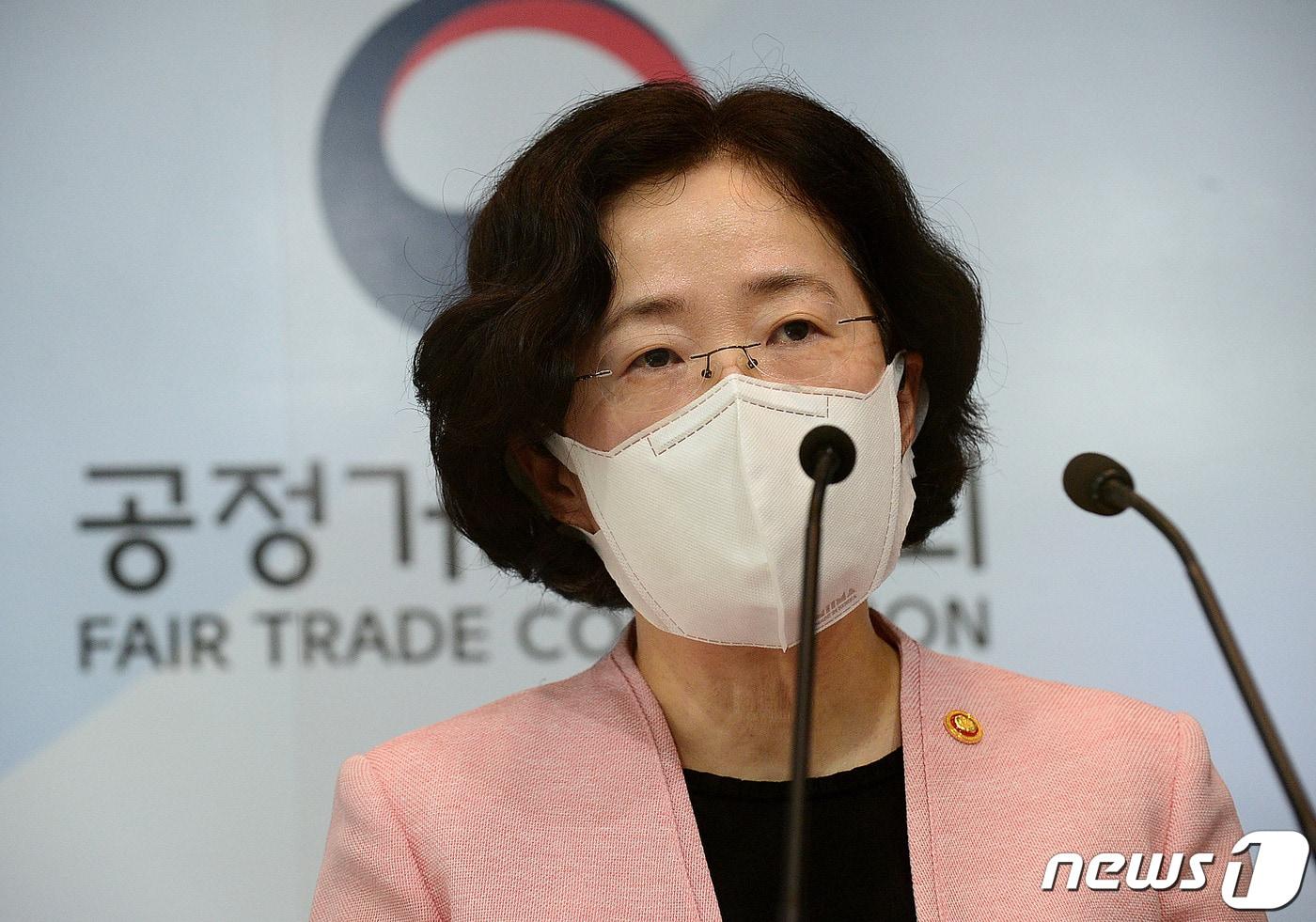 본문 이미지 - 9월8일 조성욱 공정거래위원장이 정부세종청사에서 열린 취임 1주년 기자간담회에서 발언하고 있다.(공정위 제공) 2020.09.08ⓒ 뉴스1