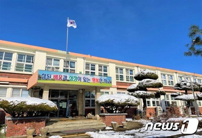 본문 이미지 - 완주 삼례동초등학교 전경 /ⓒ 뉴스1