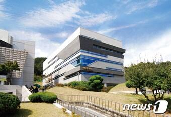 본문 이미지 - 대전추모공원 제3봉안당 모습.(대전시설관리공단 제공)ⓒ 뉴스1