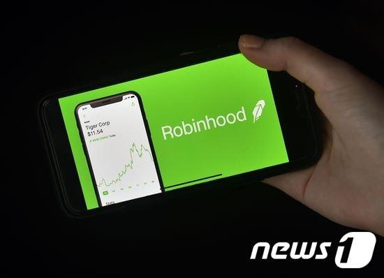 본문 이미지 - 로빈후드 플랫폼. ⓒ AFP=뉴스1