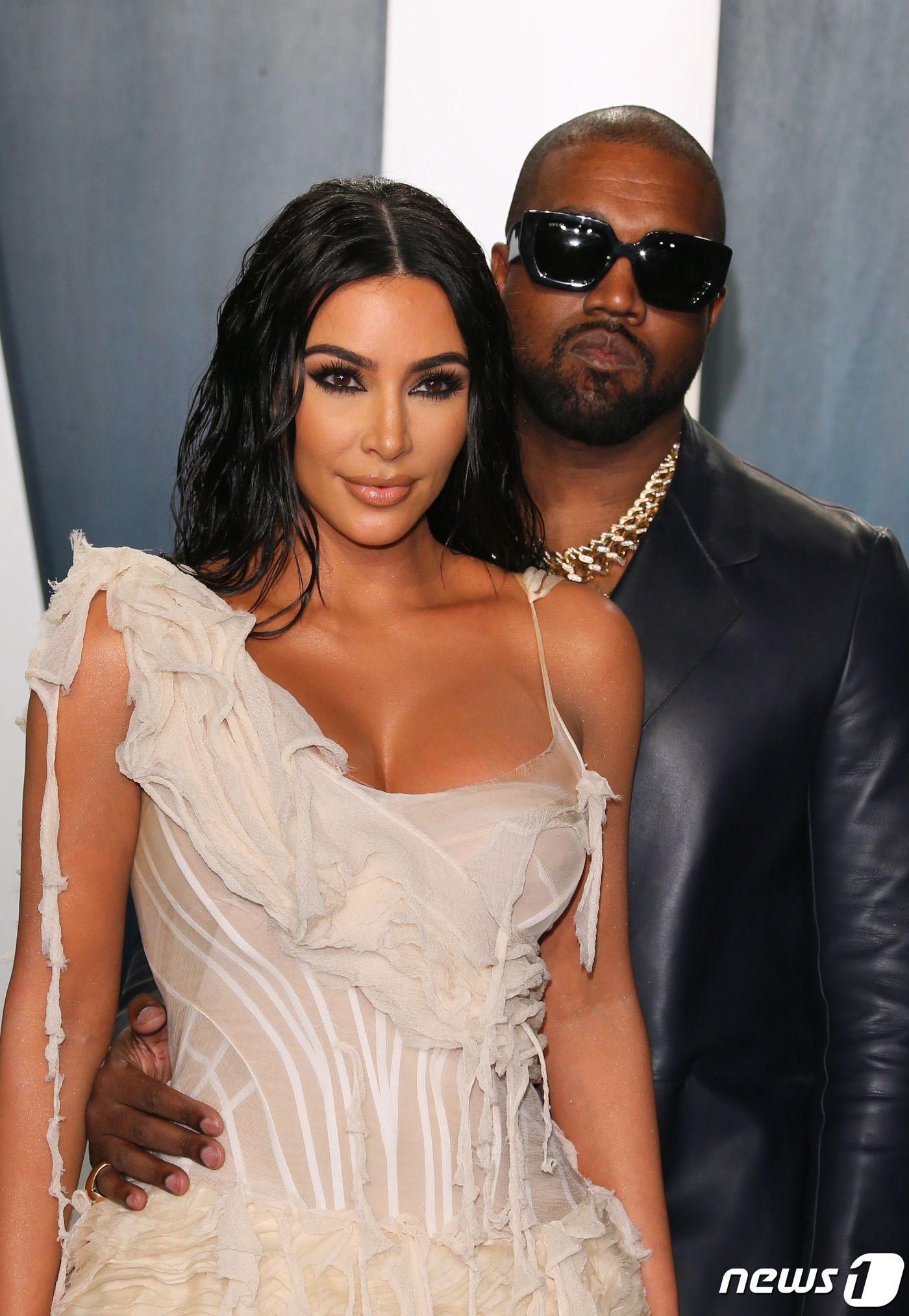 본문 이미지 - 킴 카다시안과 카니예 웨스트 ⓒ AFP=뉴스1