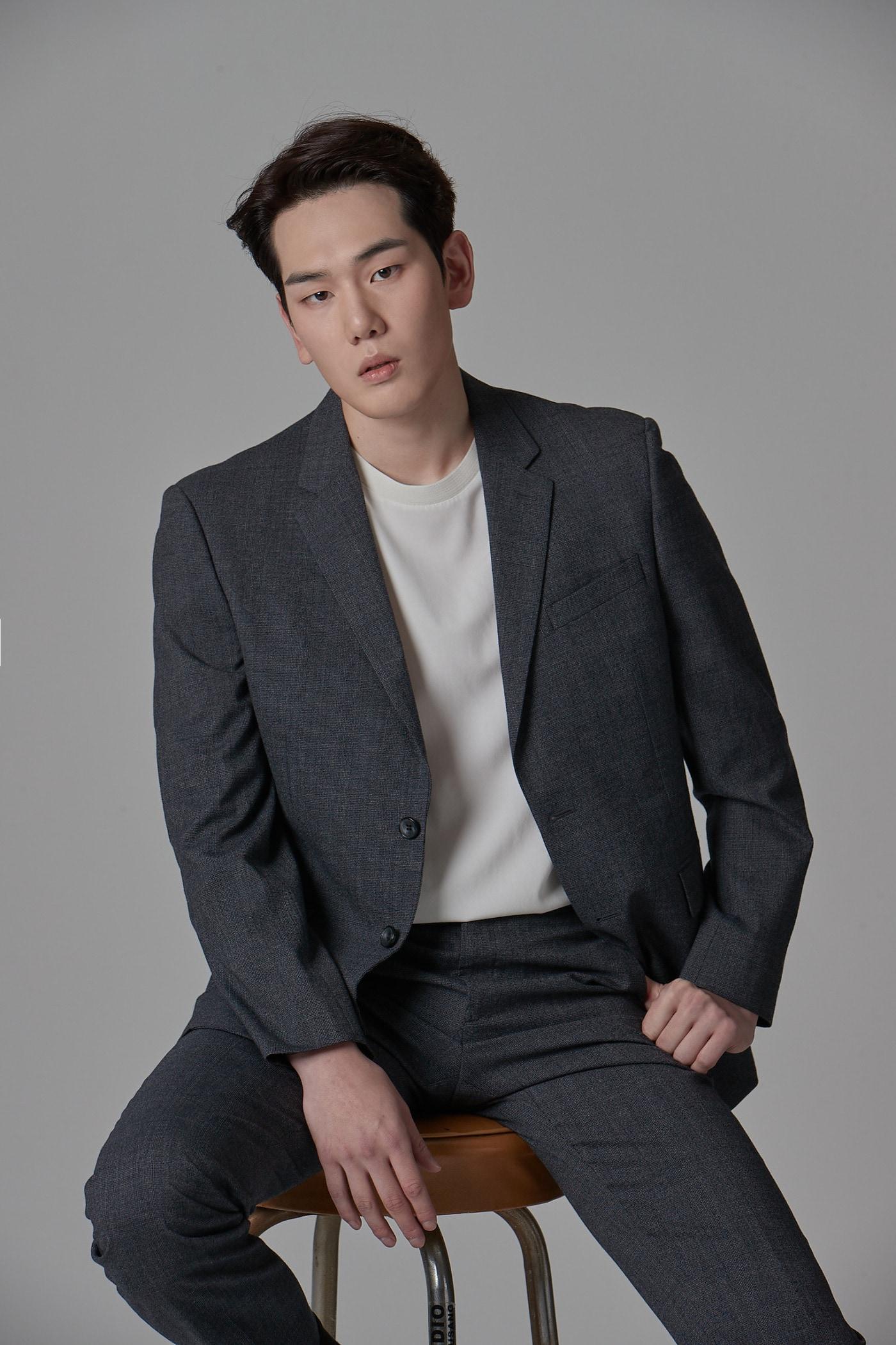 본문 이미지 - 배우 이준우/호두앤유엔터테인먼트 제공 ⓒ 뉴스1