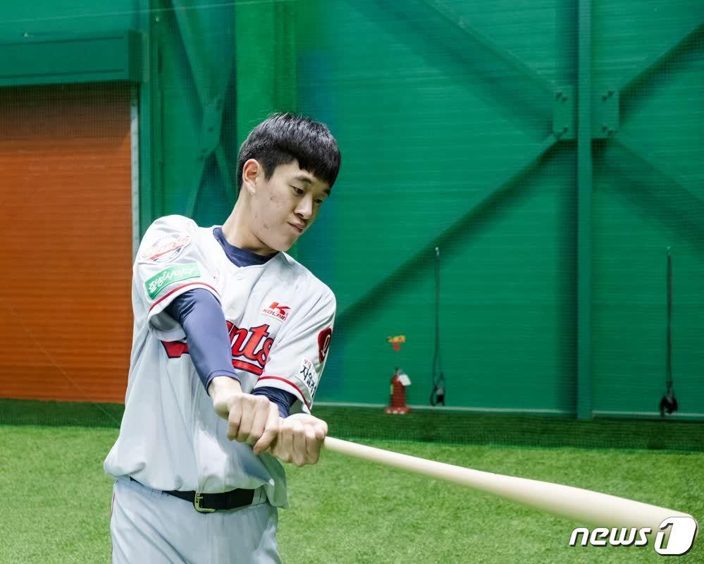 본문 이미지 - 롯데 자이언츠 내야수 나승엽. (롯데 자이언츠 제공) ⓒ 뉴스1