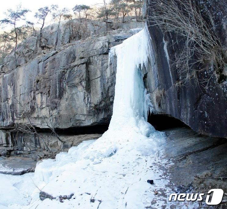 본문 이미지 - 얼음 폭포 자료사진 ⓒ News1