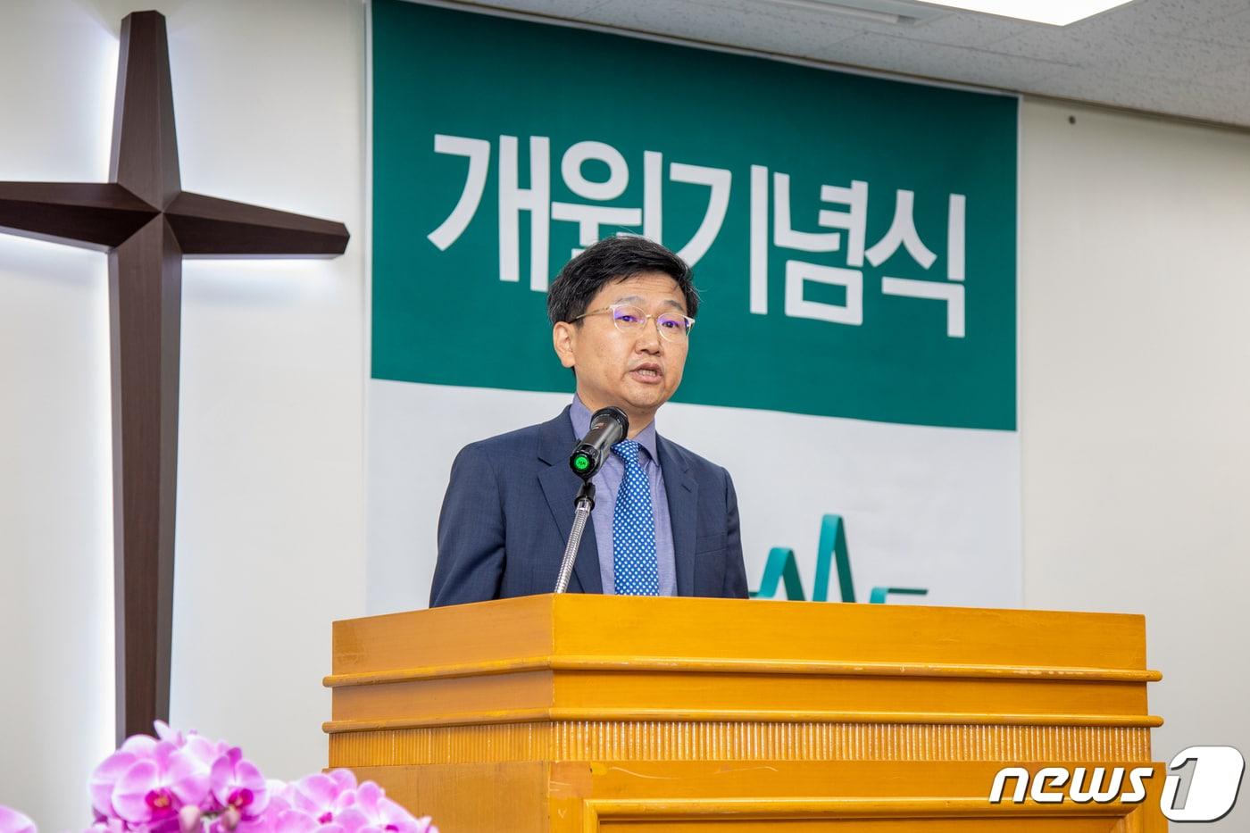 본문 이미지 - 이대목동병원 유재두 병원장이 개원 28주년 기념사를 하고 있다. (사진제공=이대목동병원) ⓒ 뉴스1