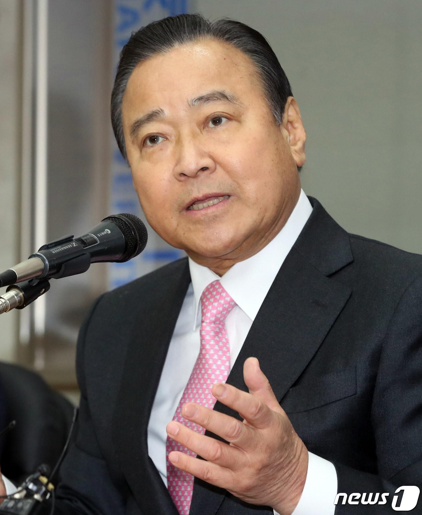 본문 이미지 - 14일 별세한 이완구 전 국무총리. ⓒ뉴스1