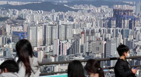 본문 이미지 - 강북지역 아파트 모습. 2021.10.17/뉴스1 ⓒ News1 김명섭 기자