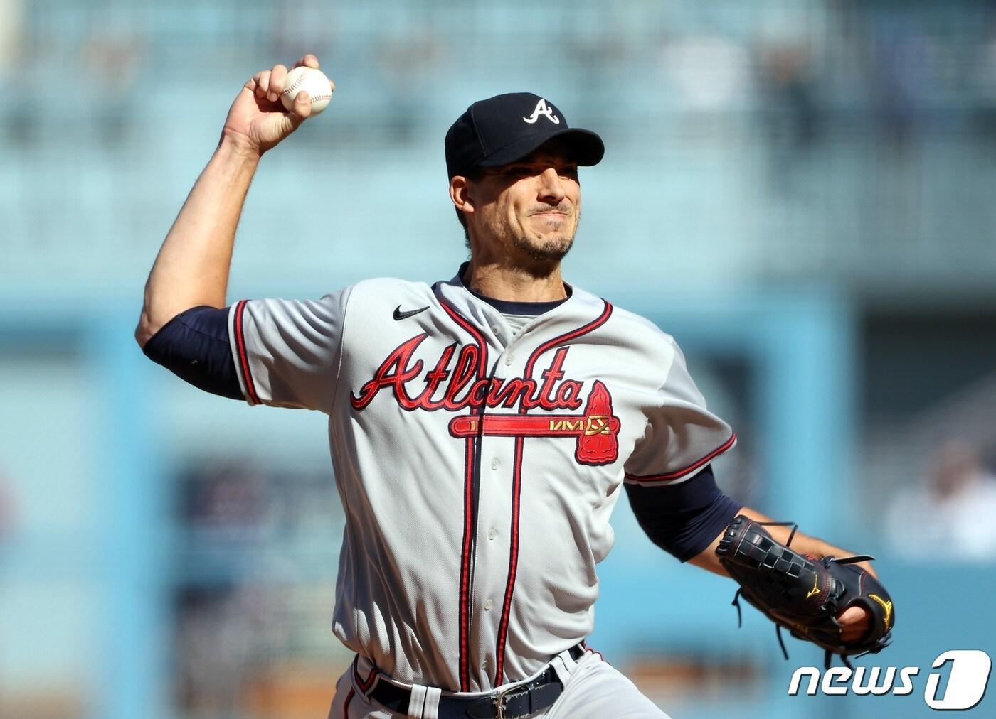 본문 이미지 - 휴스턴과 월드시리즈 1차전 선발로 나서는 애틀랜타 찰리 모튼.ⓒ AFP=뉴스1