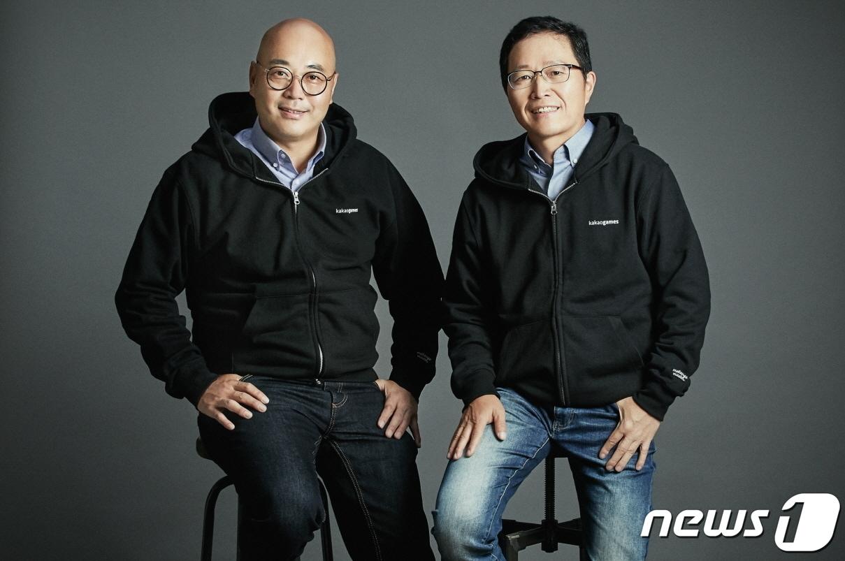 본문 이미지 - (왼쪽부터) 남궁훈 카카오게임즈 각자대표, 조계현 카카오게임즈 각자대표 (카카오게임즈 제공) ⓒ 뉴스1