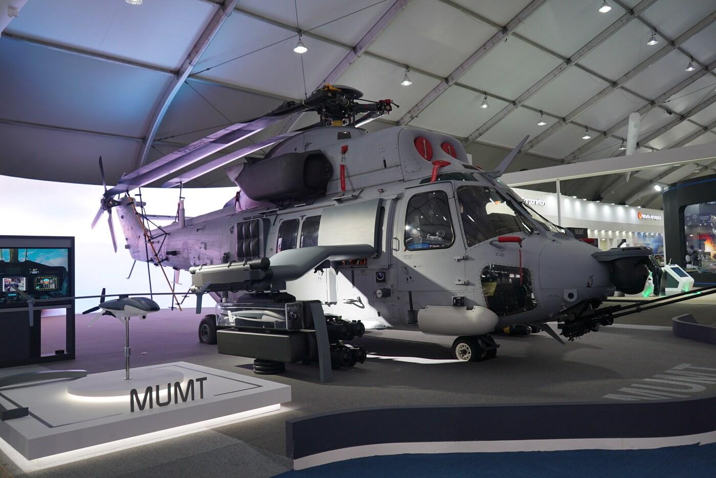 서울 ADEX 2021 KAI부스에 전시된 MUM-T ⓒ 뉴스1