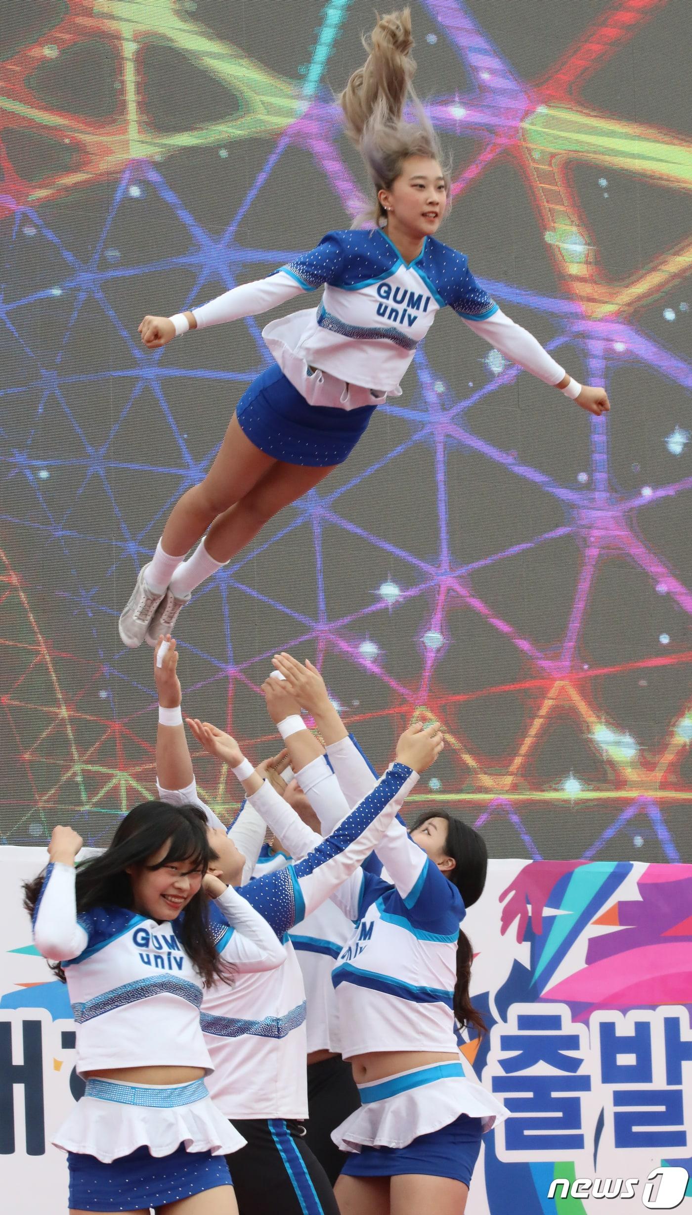 본문 이미지 - 구미대 천무응원단 자료사진/뉴스1 ⓒ News1 정우용 기자