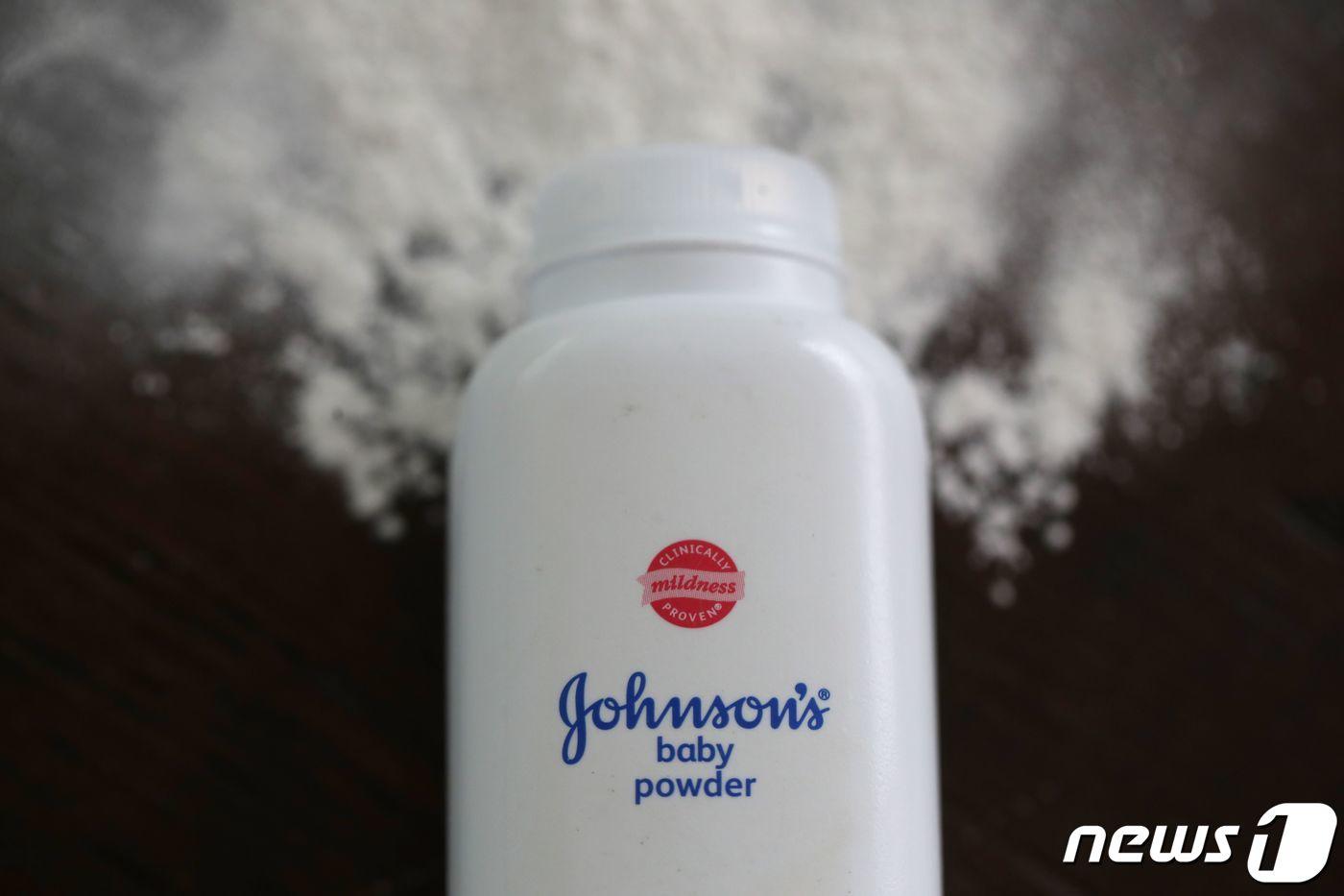 미국 헬스케어 업체 존슨앤드존슨 자회사 존슨스베이비 제품인 유아용 로션 ⓒ AFP=뉴스1