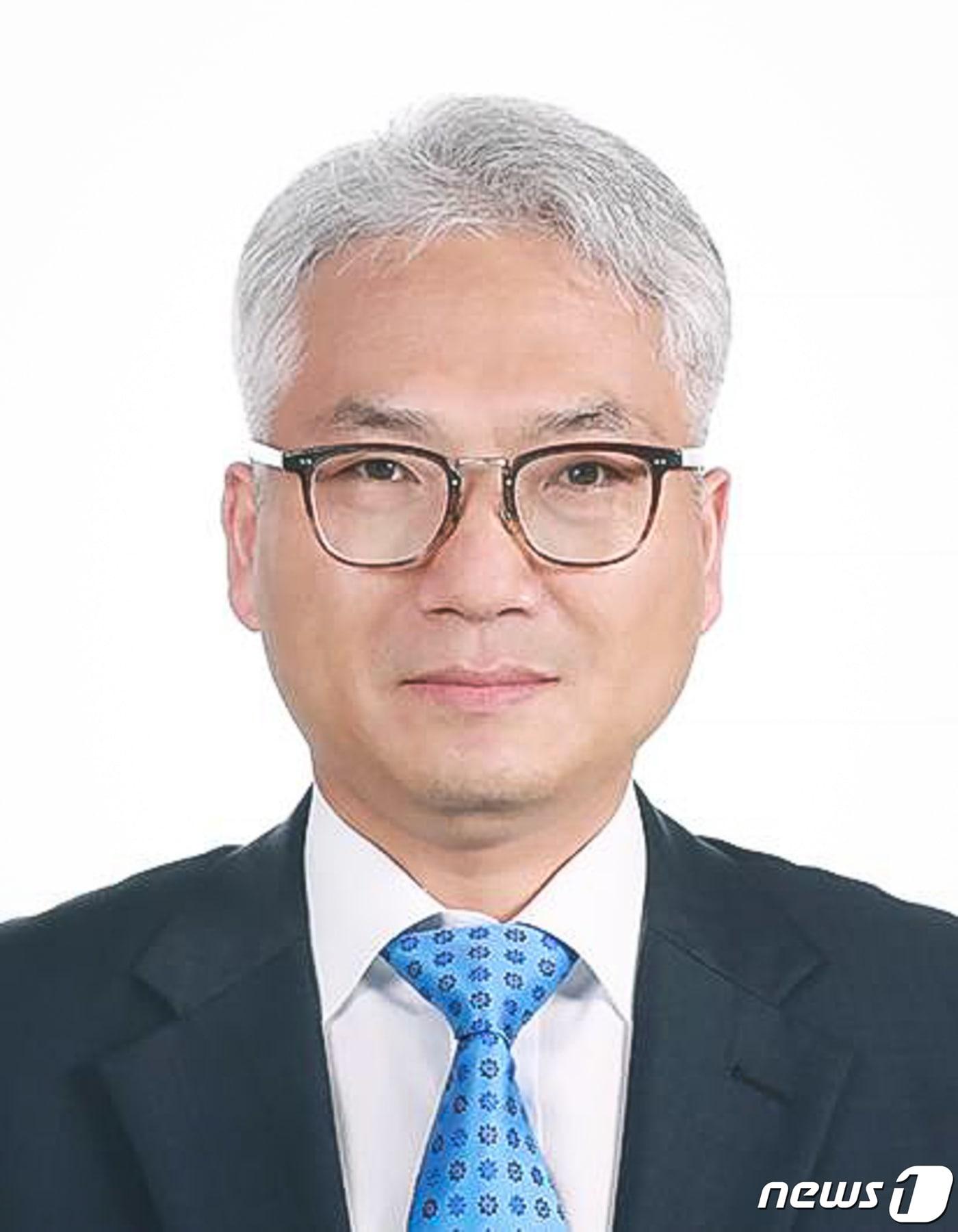 본문 이미지 - 문재인 대통령은 26일 국가정보원 제1차장에 박선원 국가정보원 기획조정실장을 내정했다. (청와대 제공) 2021.11.26/뉴스1 ⓒ News1 유승관 기자