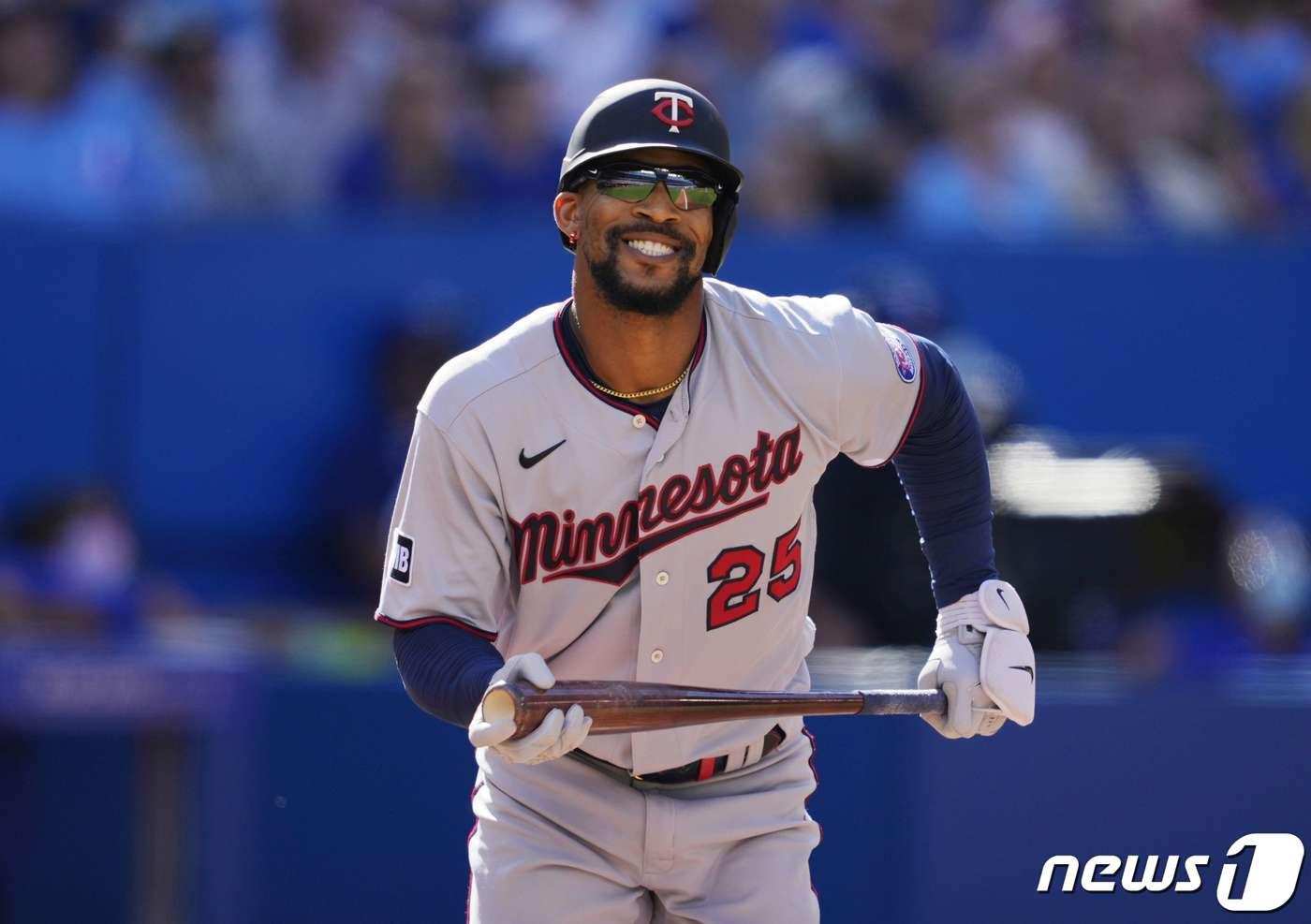 본문 이미지 - 바이런 벅스턴. ⓒ AFP=뉴스1 