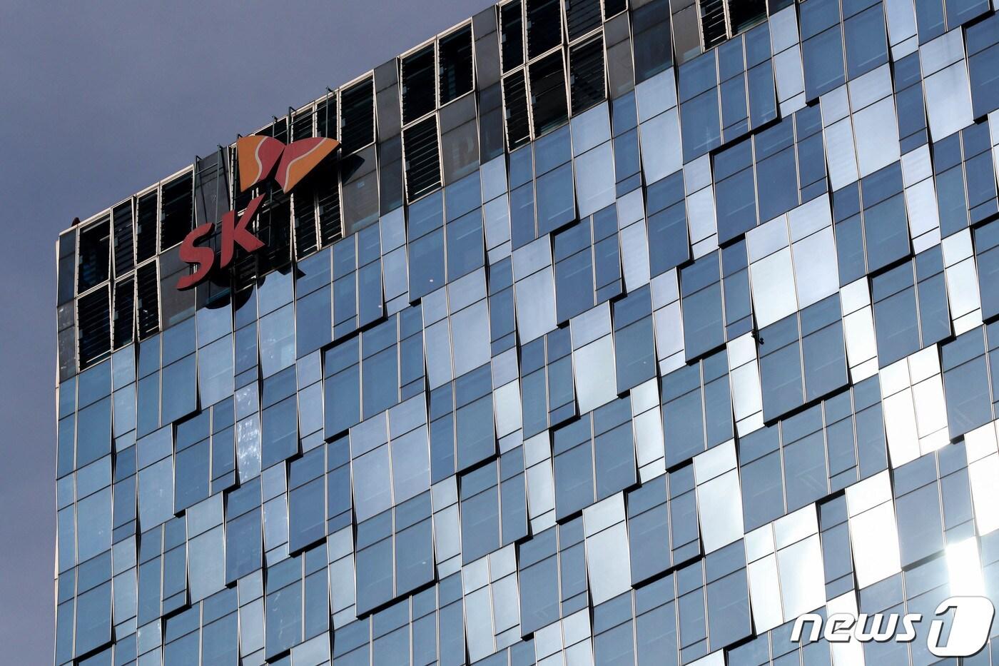 본문 이미지 - SK스퀘어가 위치한 서울 중구 SKT 타워 모습. 2021.11.29/뉴스1 ⓒ News1 성동훈 기자