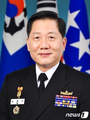 본문 이미지 - 신임 해군참모총장에 내정된 김정수 해군참모차장 (국방부 제공) ⓒ 뉴스1
