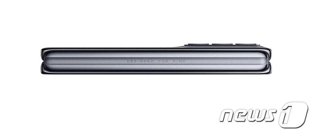 본문 이미지 - 오포가 공개한 자사 첫 폴더블 플래그십 스마트폰 '파인드 엔'의 모습 (오포 공식 홈페이지 갈무리) ⓒ 뉴스1