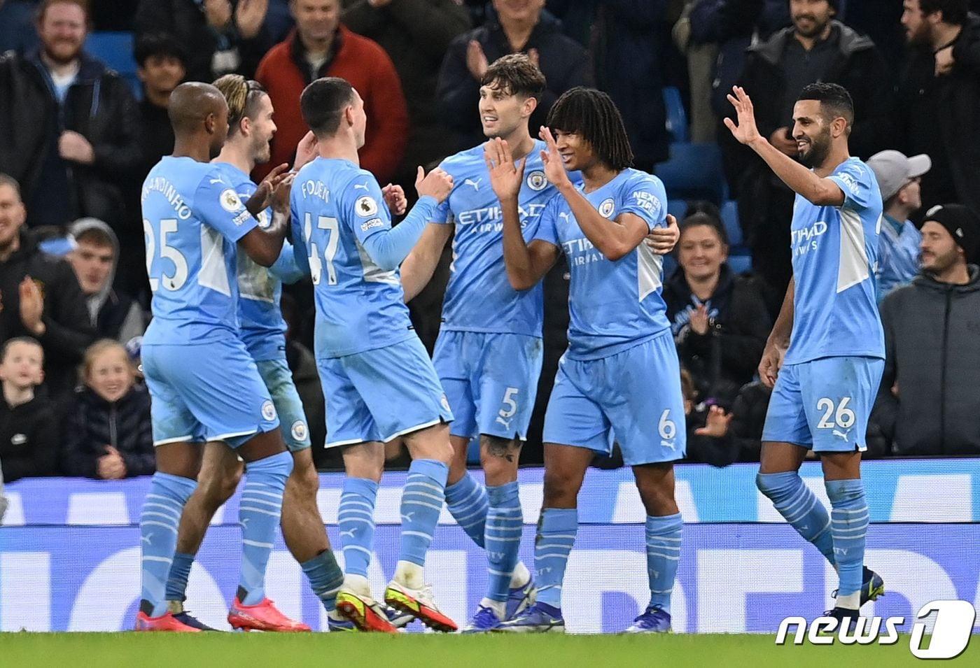 본문 이미지 - 맨체스터 시티 선수들 ⓒ AFP=뉴스1