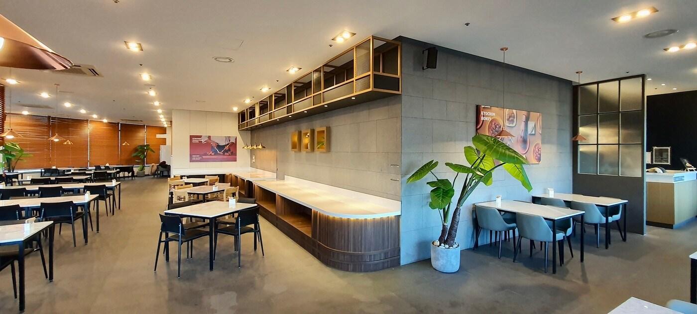 교촌치킨 투고(To go) 아이파크콘도점(교촌에프앤비 제공)ⓒ 뉴스1