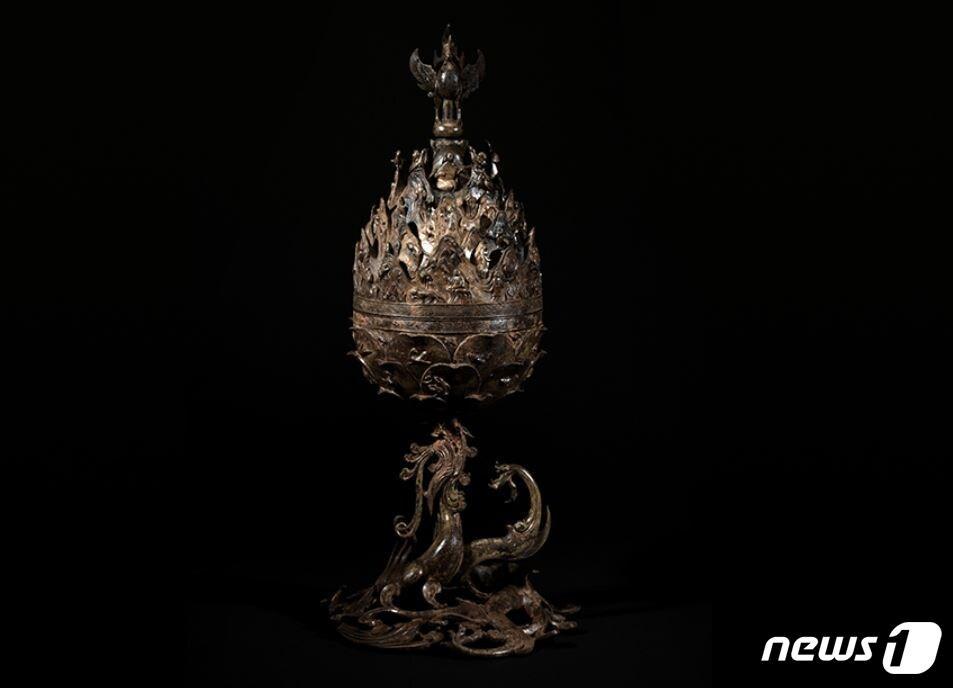 본문 이미지 - 백제금동대향로. 국립부여박물관 제공