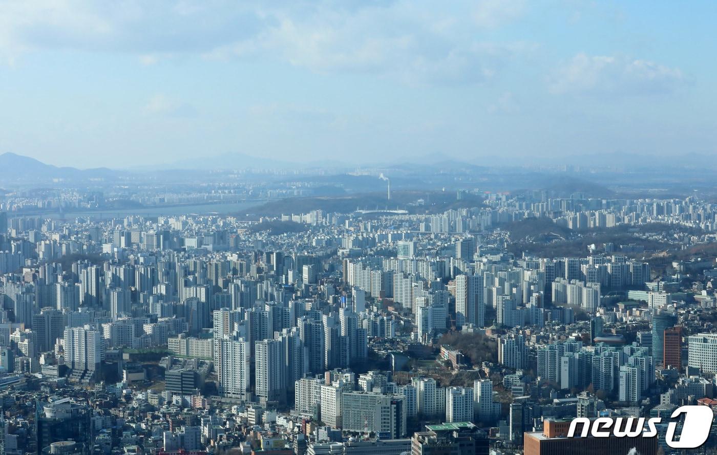 본문 이미지 - 서울 남산에서 바라본 마포구 일대. ⓒ News1 권현진 기자