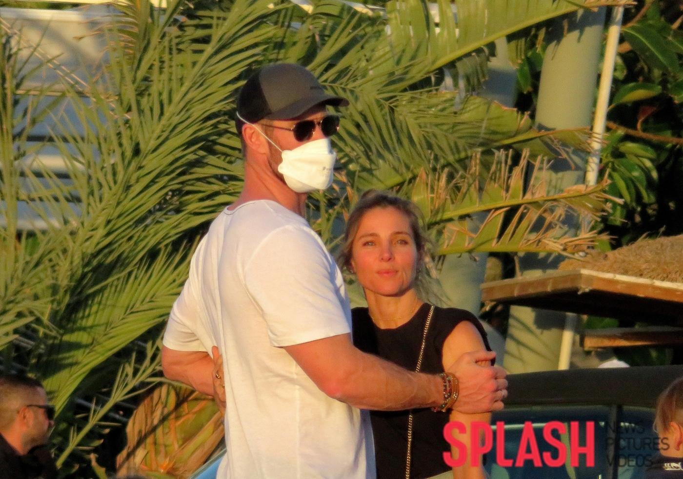 크리스 헴스워스(왼쪽)와 엘사 파타키 / 사진제공=Splash News ⓒ 뉴스1