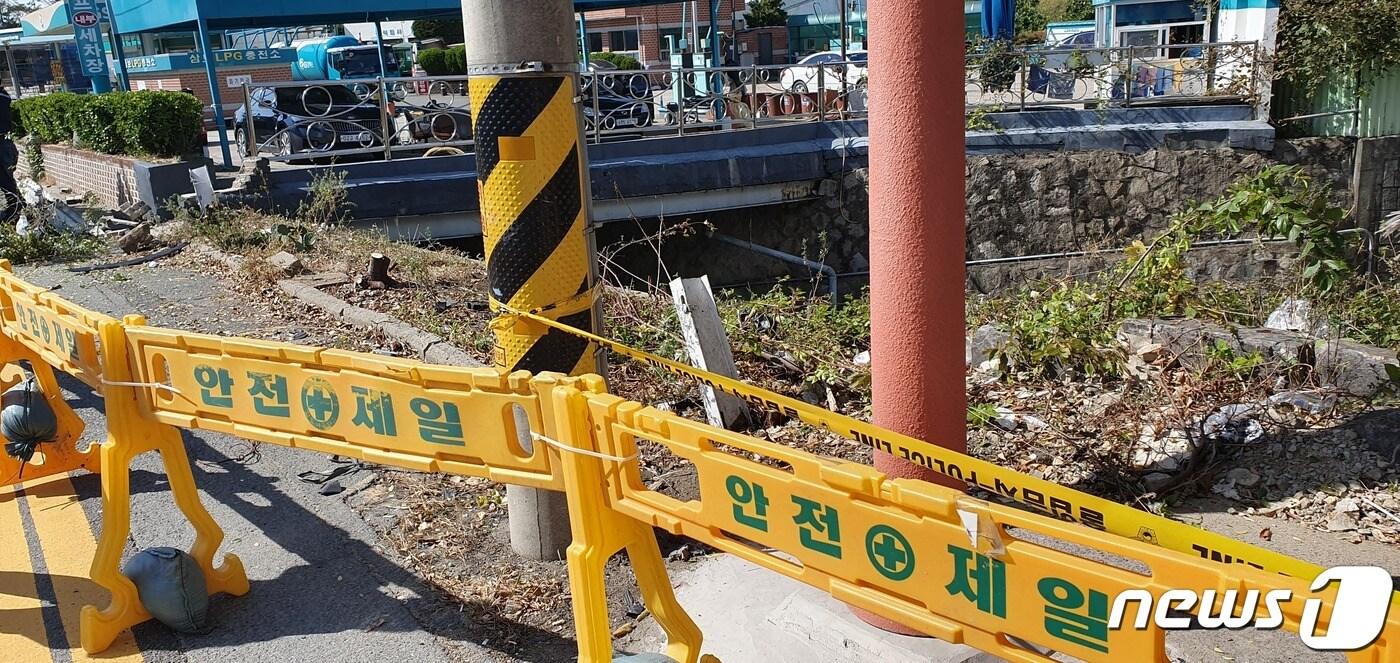 본문 이미지 - 지난해 9월3일 고(故) 김채연씨가 추락한 사고 지점.(김효정 북구의회 의원 제공) ⓒ News1