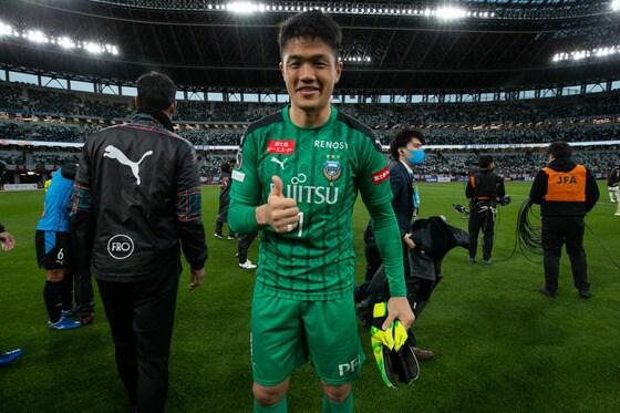 본문 이미지 - 가와사키 프론탈레의 주전 골키퍼 정성룡(가와사키 프론탈레 페이스북 캡처) ⓒ 뉴스1