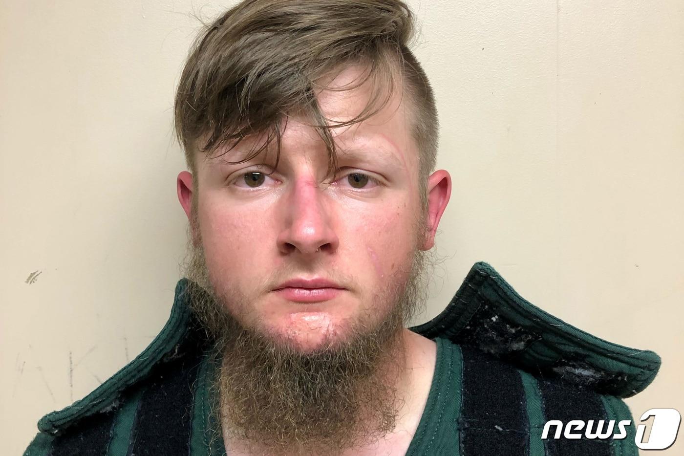 16일(현지시간) 애틀랜타 마사지 업소 3곳에서 총기를 난사 한 애런 롱(21). ⓒ 로이터=뉴스1 ⓒ News1 원태성 기자