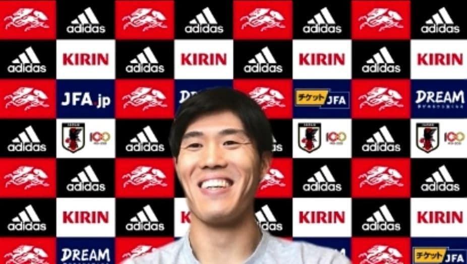 본문 이미지 - 부러진 치아를 긴급치료를 통해 회복한 도미야스. (게키사카 캡처) ⓒ 뉴스1