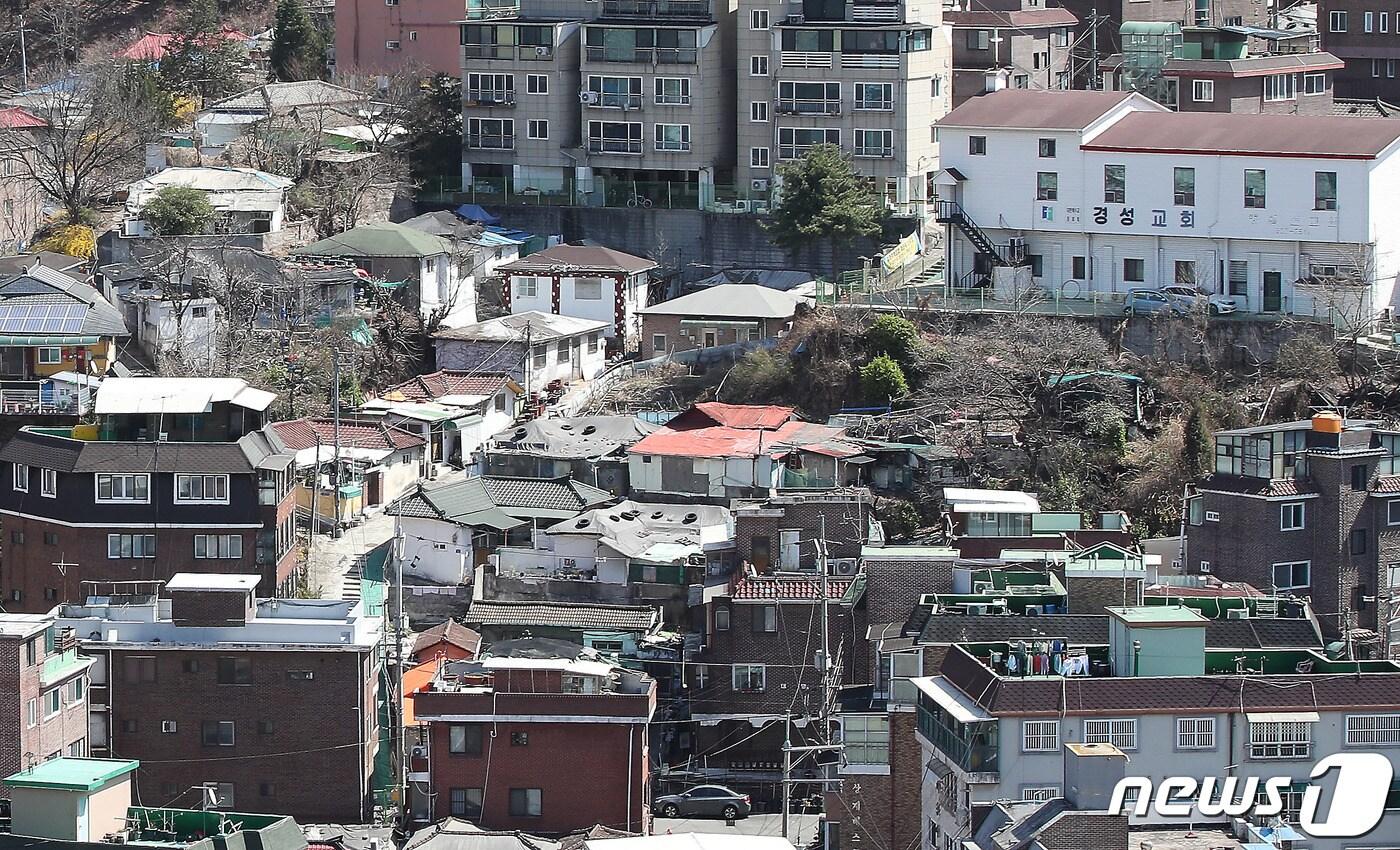 본문 이미지 - 서울 노원구 상계3구역이 낙후된 모습을 보이고 있다. 2021.3.30/뉴스1 ⓒ News1 박정호 기자