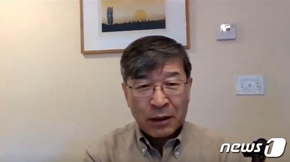 본문 이미지 - 김동석 미주한인유권자연대(KAGC) 대표가 영상인터뷰를 하고 있다. ⓒ 뉴스1