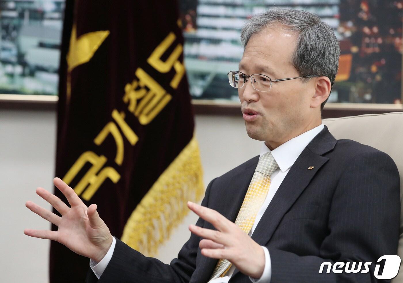 본문 이미지 - 김한영 국가철도공단 이사장 2021.4.1/뉴스1 ⓒ News1 김기태 기자