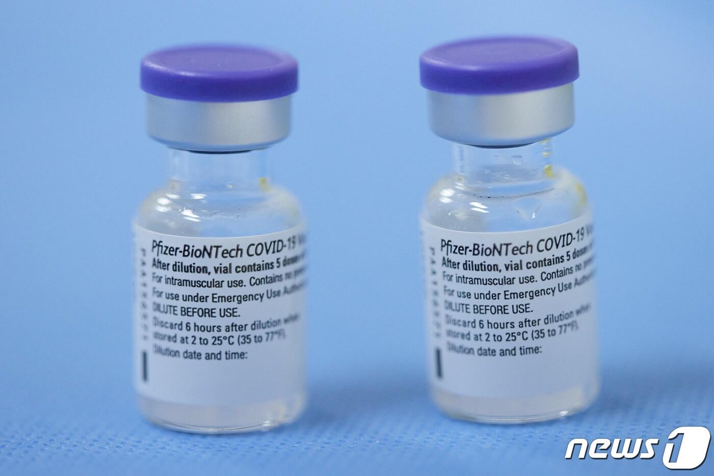 화이자와 바이오엔테크가 공동개발한 코로나19 백신 ⓒ 로이터=뉴스1