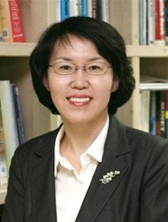 본문 이미지 - 문재인 대통령이 16일 과학기술정보통신부 장관에 임혜숙 국가과학기술연구회 이사장을 지명했다. (청와대 제공) 2021.4.16/뉴스1