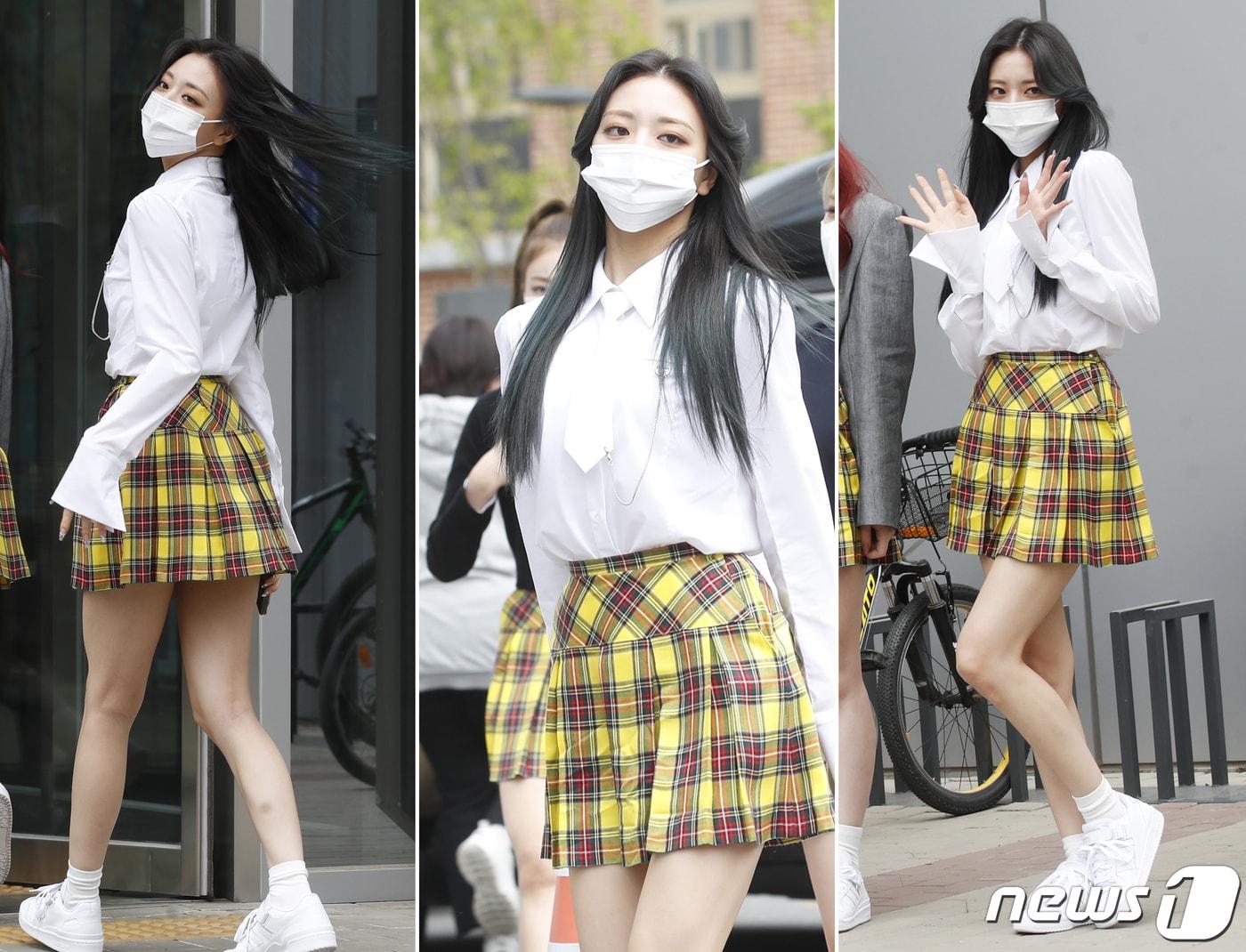 본문 이미지 - 있지(ITZY) 유나가 역대급 교복요정으로 변신했다. 뉴스1 ⓒ News1 권현진 기자