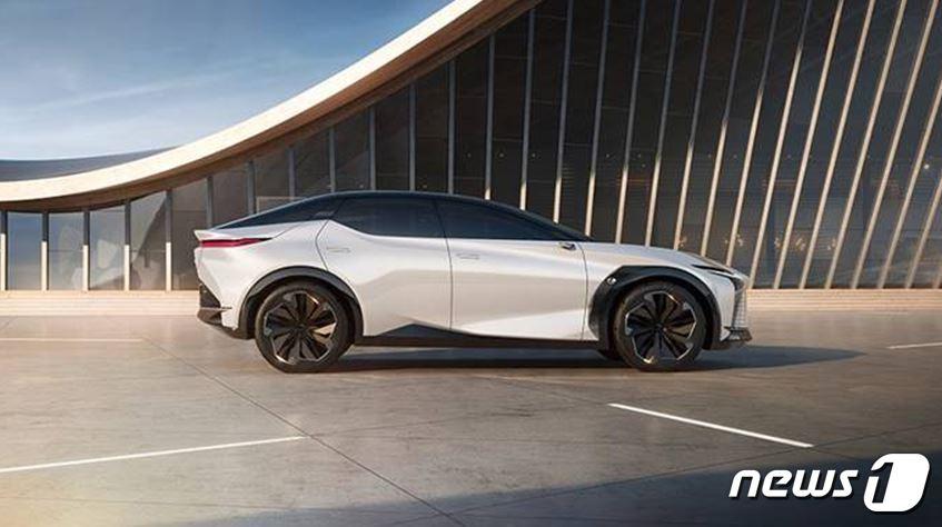 본문 이미지 - 렉서스 LF-Z Electrified. ⓒ 뉴스1