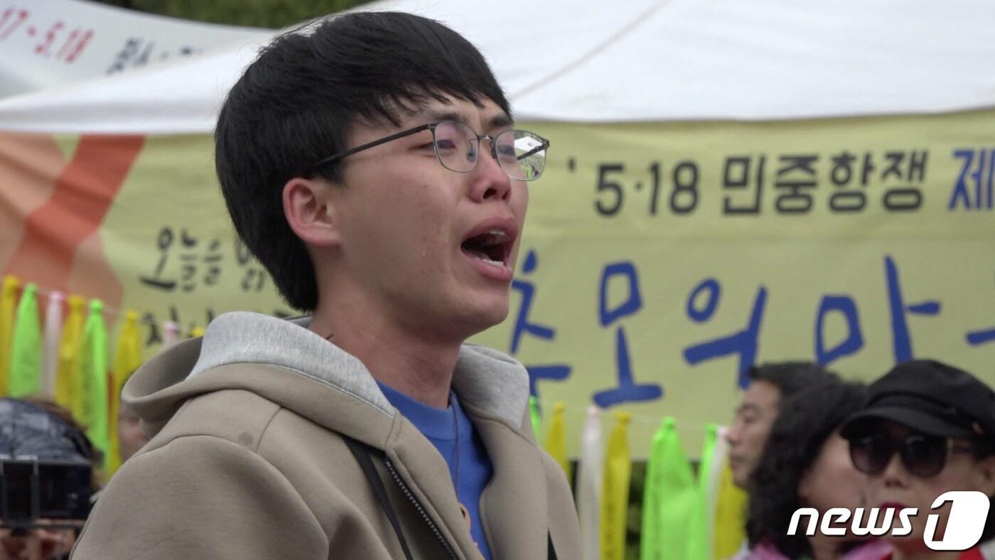 본문 이미지 - 경기도와 (사)DMZ국제다큐멘터리영화제가 오는 14일부터 28일까지 '우리가 살던 오월은'(사진) 등 5·18 민주화운동을 다룬 다큐멘터리 5편을 공식 유튜브 채널을 통해 상영한다.(경기도 제공)ⓒ 뉴스1