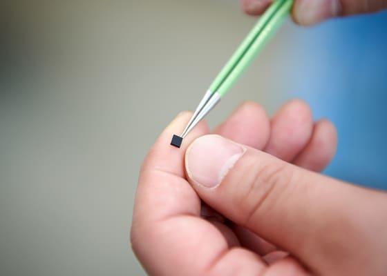 본문 이미지 - 삼성전자 DDR5 D램 모듈용 PMIC (삼성전자 제공) 2021.5.18/뉴스1