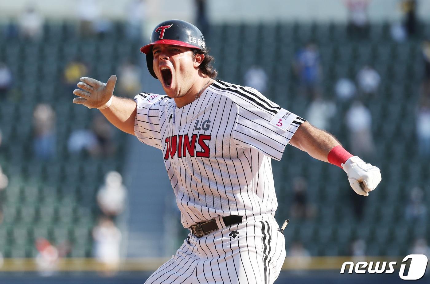 본문 이미지 - 로베르토 라모스는 LG 트윈스에 감사 인사를 전했다. 2021.5.19/뉴스1 ⓒ News1 박지혜 기자