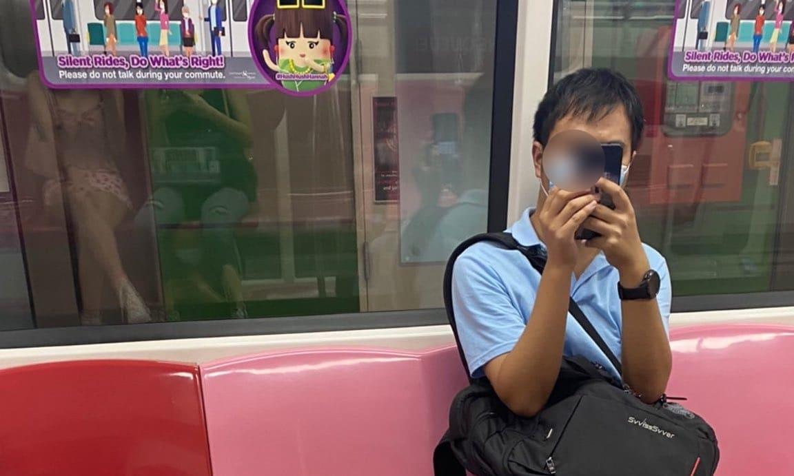 본문 이미지 - 지난 17일 싱가포르의 한 여성이 지하철을 타고 가던 중 맞은편에 앉은 남성에게서 수상함을 느끼고 휴대전화를 확인한 결과 불법 촬영을 하고 있었다고 전했다. (트위터 cathariiine 갈무리) ⓒ 뉴스1