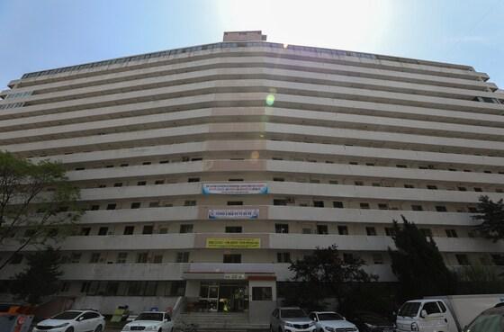 본문 이미지 - 서울 강남구 대치동 은마아파트 모습. 20215.3/뉴스1 ⓒ News1 성동훈 기자