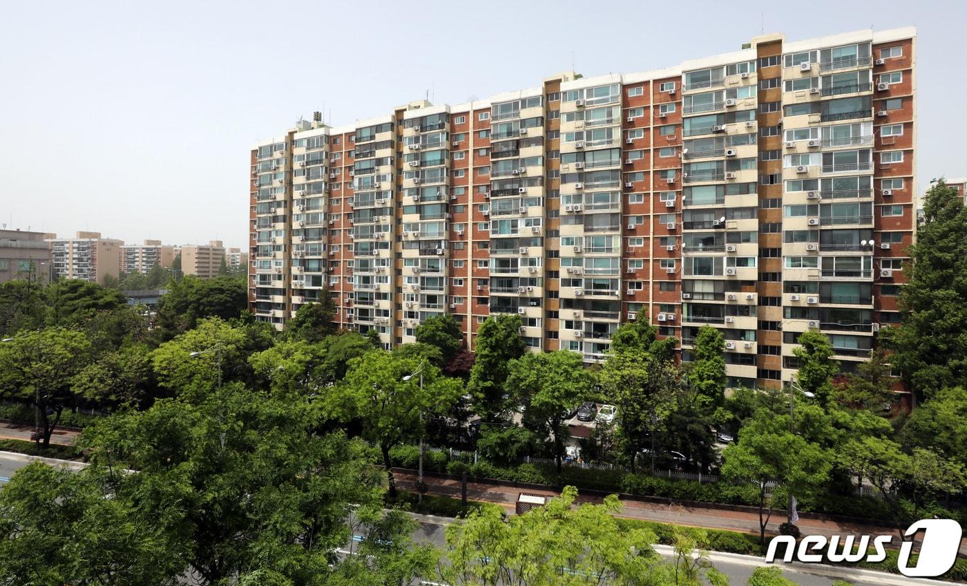 강남구 압구정 현대아파트 모습. 2021.5.7/뉴스1 ⓒ News1 박세연 기자