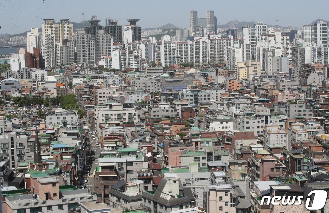 본문 이미지 - 서울 광진구 일대 빌라촌 모습. 2021.5.9/뉴스1 ⓒ News1 송원영 기자